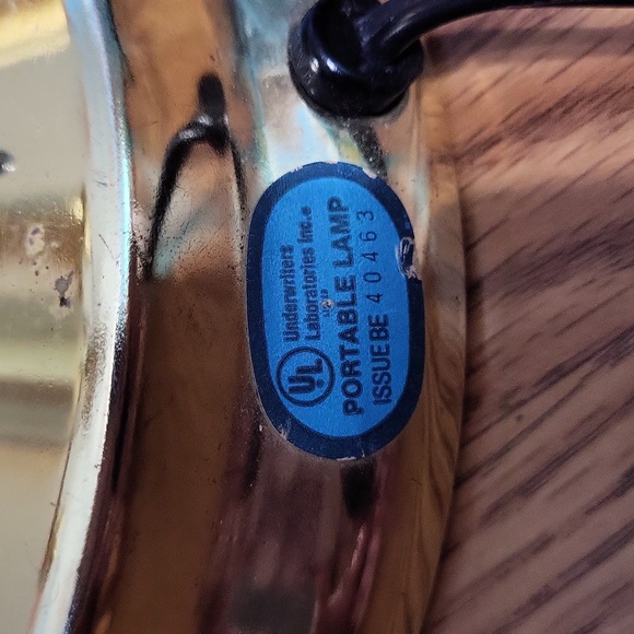 22" brass floral portable glass lamp Underwriters Laboratories Inc vintage - Picture 7 of 10